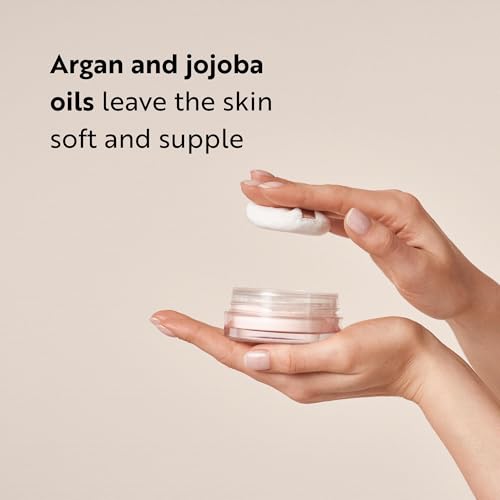 M. Asam MAGIC FINISH Final Touch Setting Powder Bare Skin (15g) – Setting Powder With Hyaluronic Acid, Perfect Makeup Fixation, Translucent Face Powder For All Skin Types, Loose Powder, Vegan Formula - Image 6