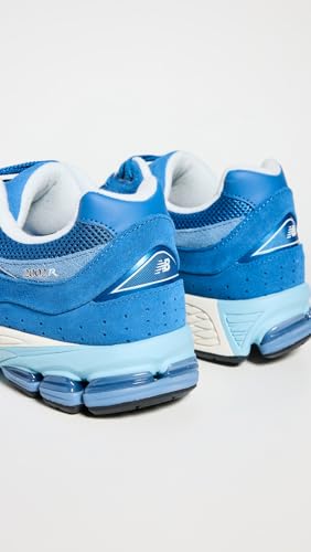 New Balance Men's 2002R Sneakers, Blue/Blue, 10 Medium US