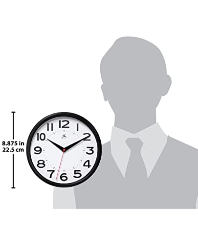 Horloge murale noire 9 pouces Metro par Infinity Instruments pour cuisine