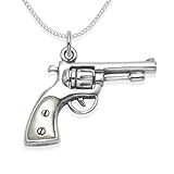Um Ihren Silberschmuck wie neu und glänzend zu halten, tragen Sie ihn oft und bewahren Sie ihn in der Box auf, wenn Sie ihn nicht tragen. Mit Schmucktuch polieren. Verwenden Sie keinen Sterilisator, da das Silber dauerhaft schwarz wird. Verwenden Sie kein Silbertauchbad bei Gegenständen mit antikem Finish, Muscheln oder Steinen (außer Diamanten oder Zirkonia), da diese dauerhaft beschädigt werden.