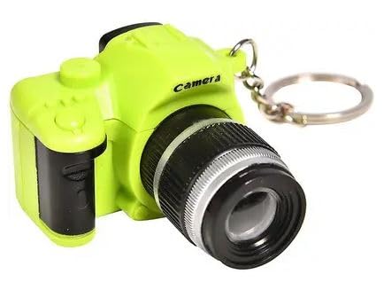 UMANI® Mini Green Camera Keychain – Unique Gift for Christmas, Birthday, Anniversary, Festive Keyring for Friends, Husband, Boyfriend, Brother, Photographers