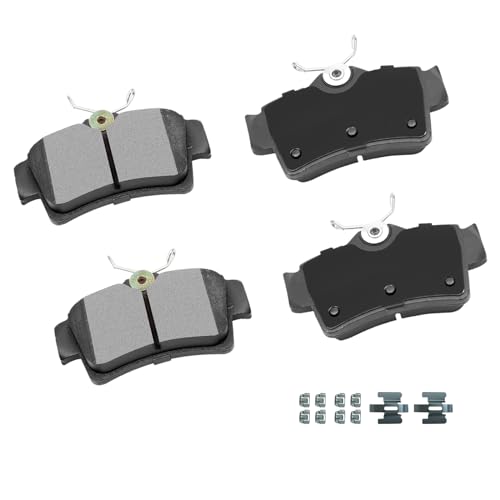 Image of cciyu D627 4pcs Rear Ceramic Brake Pads Kits 1994-2004 For Ford Mustang