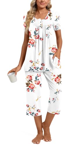 Image of Womens Summer Pajama Sets 2 Piece Short Sleeve Top and Capri Pants Plus Size Ladies Lounge Pjs Sets with Pockets
