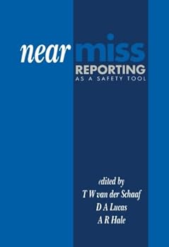 Paperback Near Miss Reporting as a Safety Tool Book