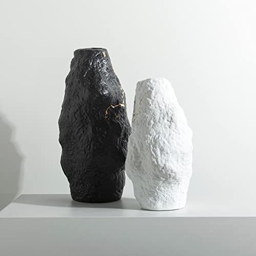 Vase en céramique texturé effet pierre avec finitions dorées