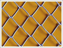 Chain Link Fencing 6ft Tall Security/Garden Fencing Galvanised 25 Meter Roll 4wire