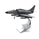 Excellent choix de cadeau: ce modèle de voiture jouet est un excellent choix pour vos cadeaux. Vous pouvez le donner aux enfants qui peuvent en apprendre davantage sur la voiture et s'amuser avec elle; Ou vous pouvez le donner à un ami qui aime collectionner des modèles de voitures. Les looks raffinés peuvent être utilisés comme ornements, placés dans votre propre maison que vous souhaitez décorer, ou comme objets de collection dans une vitrine.