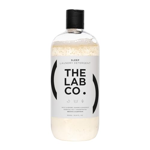 The Lab Co. Sleep Wash 500ml. Fragranced with wild lavender and chamomile. Plant Based and Non-Bio. Concentrated for up to 32 Washes. For bedding and sleepwear.