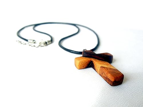 Image of Dagrer Handcrafted Rosewood Cross Pendant Necklace