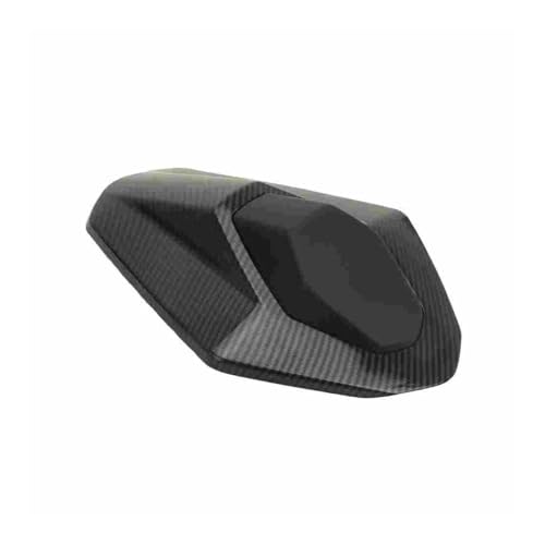 Capot de selle carbone GSX 8S : éliminez la selle passager inesthétique