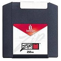 250 MB Zip Disk/250mb Comp PC E Mac 10pk Pacco Contenente 10 Dischi Zip da 250mb Dual Format per PC E Mac - Ogni Disco all\'Interno E Confezionato Singolarmente in Una Scatoletta di Cartone