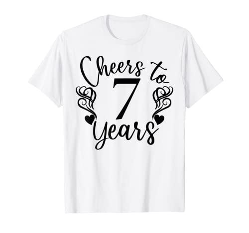 Aniversario grupal de niñas y mujeres de Cheers To 7 Years, séptimo cumpleaños Camiseta