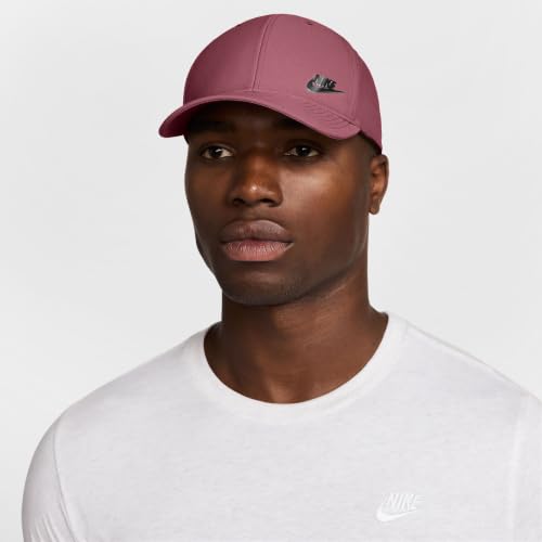 Image of Dri-FIT Club Structured Metal Logo Cap