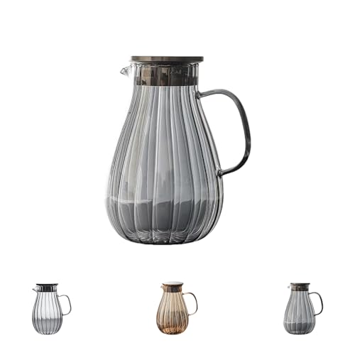 LIVIA 耐熱ガラス製 冷水ピッチャー 麦茶ポット 1800ml 大容量 ウォーターカラフェ 氷も入れ可能 おしゃれ 夏の冷茶・水差しに 家庭用・業務用 無鉛ガラス 持ち手付き 透明 すっきり収納 (琥珀色)
