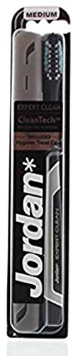Jordan Expert Clean Toothbrush Medium