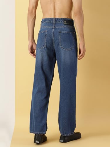 Image of Thomas Scott Men's Relaxed Fit Mid Rise Comfort Clean Look Light Fade Cotton Baggy Jeans