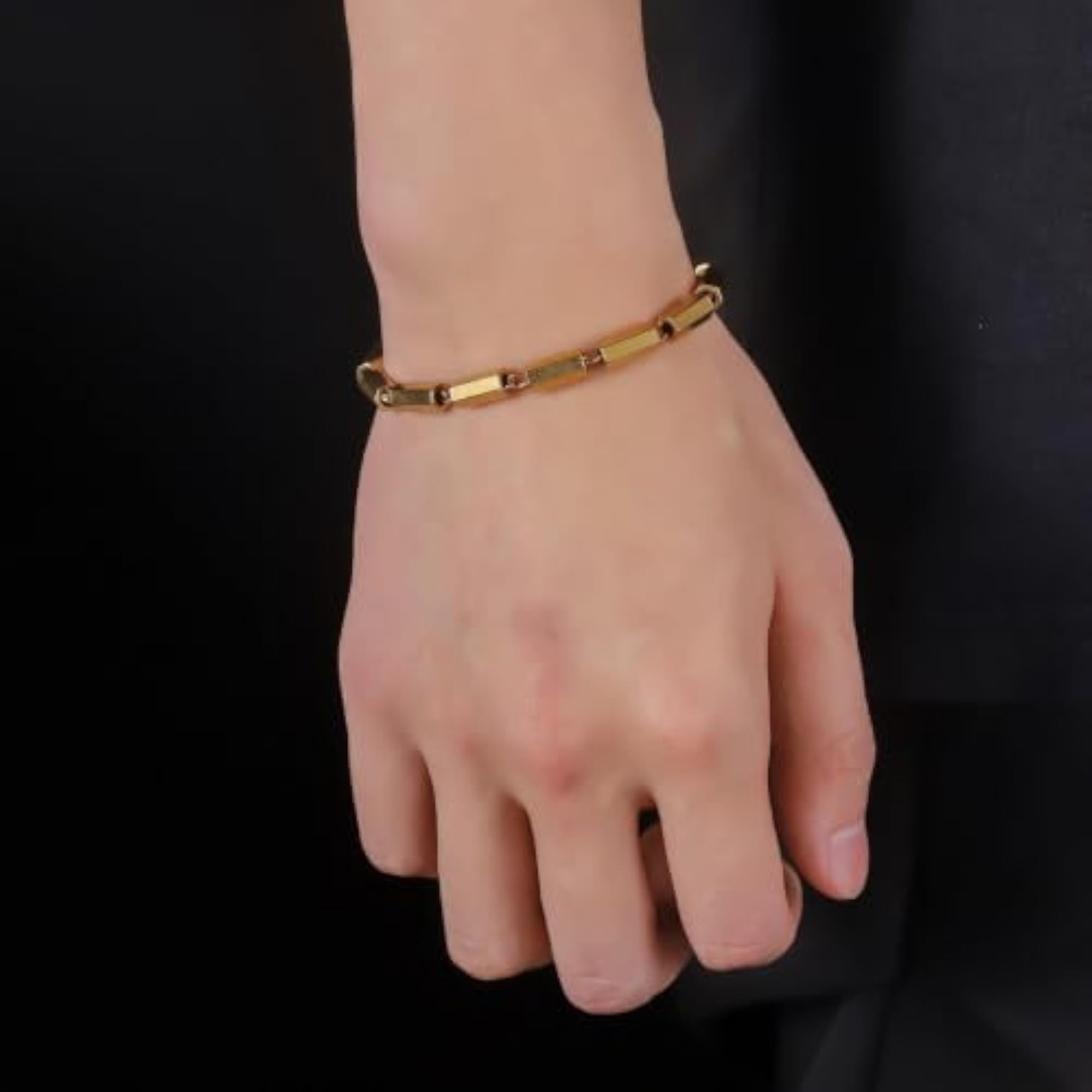 Men's Elite Bar Chain Bracelet, Stylish Hand Band