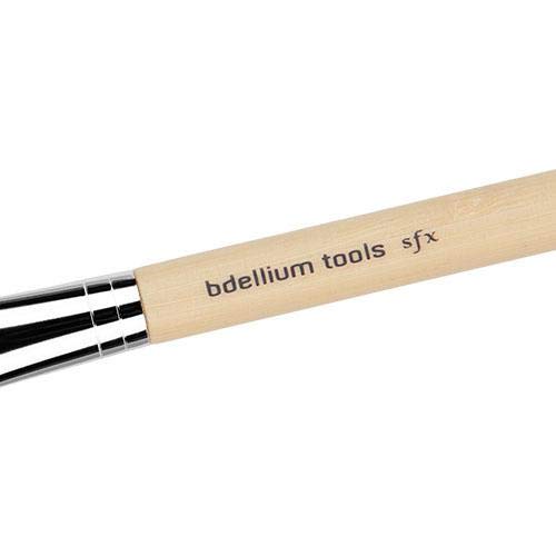 Bdellium Tools Professional Makeup Brush - Special FX Series 145 Inverted Smudge - With Soft Synthetic Fibers, For Smudge Effects on the Eye Line (Bamboo, 1pc) - Image 4