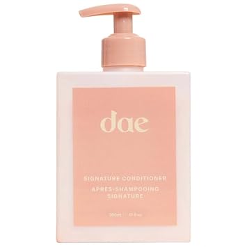 DAE Signature Conditioner - Hydrates, Repairs, Strengthens & Calms Frizz | Locks in moisture, Restores elasticity and smoothness, For all hair types, Signature citrus scent, Vegan, Sulfate-free