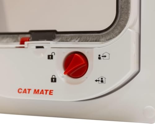 Cat Mate 4-Wege-verriegelbare elektromagnetische Katzenklappe (254) – Exklusiver Zugang für kleine bis mittelgroße Katzen mit Halsbandanhänger, geeignet für PVC, Holz und Wand, Weiß