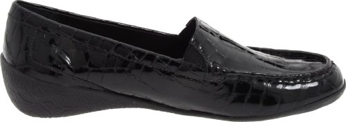 Image of Walking Cradles Women's Regan Slip-On Loafer