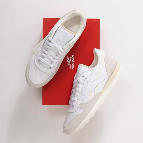 Image of Reebok Men's Classic Leather White /Chalk /Barely Grey Sneakers 100209480, 10