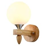 La pantalla de la lámpara está hecha de material de vidrio sin impurezas y está soplada a mano para proporcionar una alta transmisión de luz y resistencia a altas temperaturas.