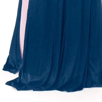 Vista 3 de Little Adventures Deluxe - Capa de terciopelo para adulto con capucha forrada