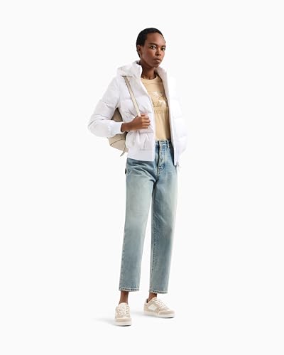 Veste Armani Exchange courte pour structurer la silhouette des femmes actives