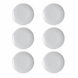 El set de 6 platos llanos está fabricado con material cerámico con un elegante diseño liso en color blanco. Un práctico, versátil y funcional set de 6 platos llanos con los que puedes renovar tu vajilla.