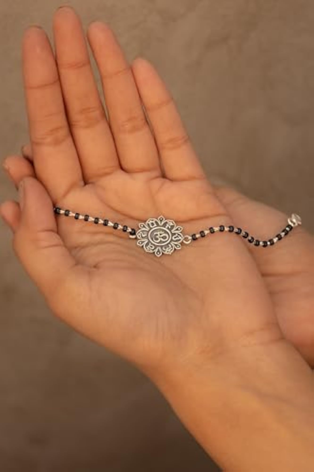 Women's 925 Sterling Silver Chain Bangle Bracelet with Om Yantra
