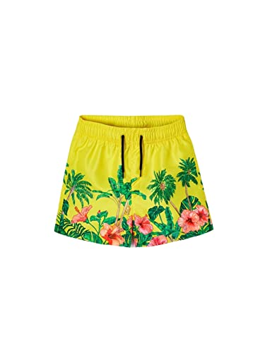 Bañador short Mayoral de niño ideal para vacaciones de playa y piscina de verano