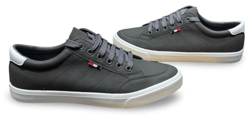 Image of Classic Canvas Sneakers, Casual Lace-Up Shoes with Green Sole, Unisex Fashion Trainers Shoes