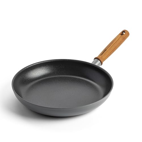 Greenpan Mayflower Pro - Sartén antiadherente de cerámica saludable anodizada dura de 28 cm, mango de madera vintage, sin PFAS, apta para inducción, gris carbón