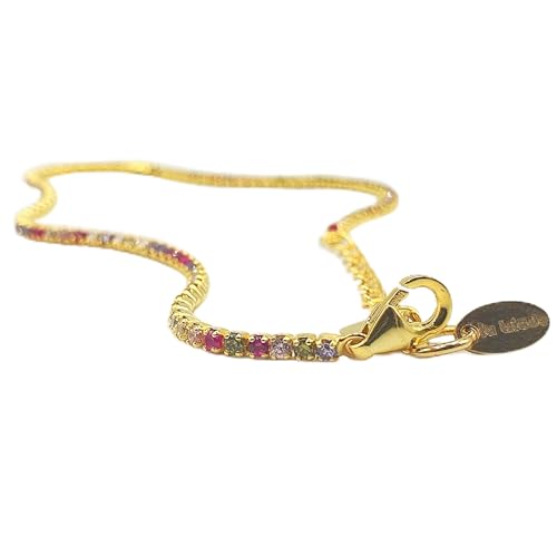 🌿 Leggero e Confortevole Con uno spessore di soli 1,8 mm, il bracciale è estremamente leggero e piacevole da indossare tutto il giorno, senza rinunciare alla presenza scenica.