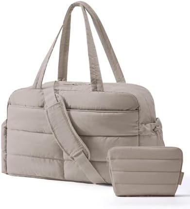 bagsmart Reisetasche Sporttasche Damen, 31L Wasserabweisend Wickeltasche | Puffer Handgepäck Tasche Weekender Bag Gesteppt mit Kosmetiktasche, Kliniktasche Geburt für Gym, Fitness,