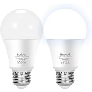 Boxlood Dawn Till Dusk Light Bulbs, 9W 60Watt Equivalent E27 Light Sensor LED Bulbs, Daylight 6000K, Smart Automatic On/Off, 800LM Outdoor Indoor Lighting Bulb for Porch Garden Yard Patio 2 Pack