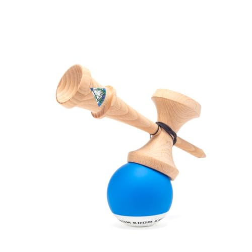KROM Kendama POP Rubber Dunkelblau - aus zertifiziertem Buchenholz - Hohe Holzqualität - Für Anfänger und Profis - Pack : Ersatzschnur + Stickers