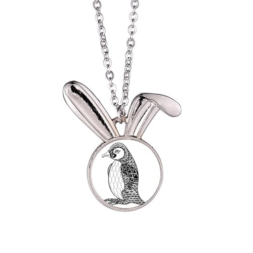Calmer bébé agité grâce au collier pingouin et lapin ludique