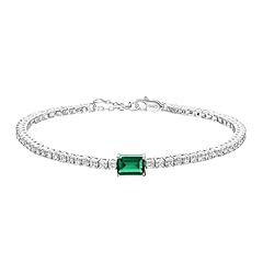 Emerald & Moissanites