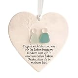 Herzförmiges Seeglas Dekoratives Hängeornament mit Küstenstrand Design für Wohnraum Garten Wand Dekorationsideen (Beige, 8x8x1cm)