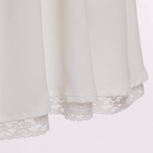 Robe d'été courte en dentelle fine avec dos nu plongeant