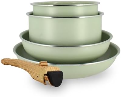 MENASTYL - Batterie de Cuisine Amovible Empilable - Tous Feux Dont Induction - Revêtement Céramique Antiadhésif sans PFAS - Gamme Colorama - Couleur Céladon - 2 Poêles + 2 Casseroles + 1 Poignée