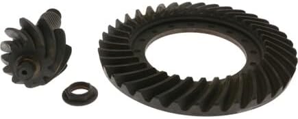 Dana 121887 Differential Ring and Pinion 3.70 Gear Ratio, 18 in. Ring Gear
