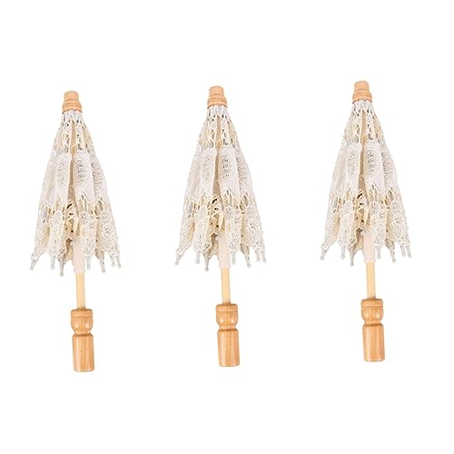 Parapluie en dentelle beige et manche bois pour demoiselle d'honneur et cortège de mariage