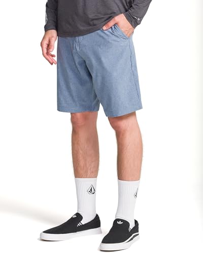 Image of Volcom Men's Kerosene 21 inch Hybrid Chino Shorts Quick-Dry Stretch Fabric