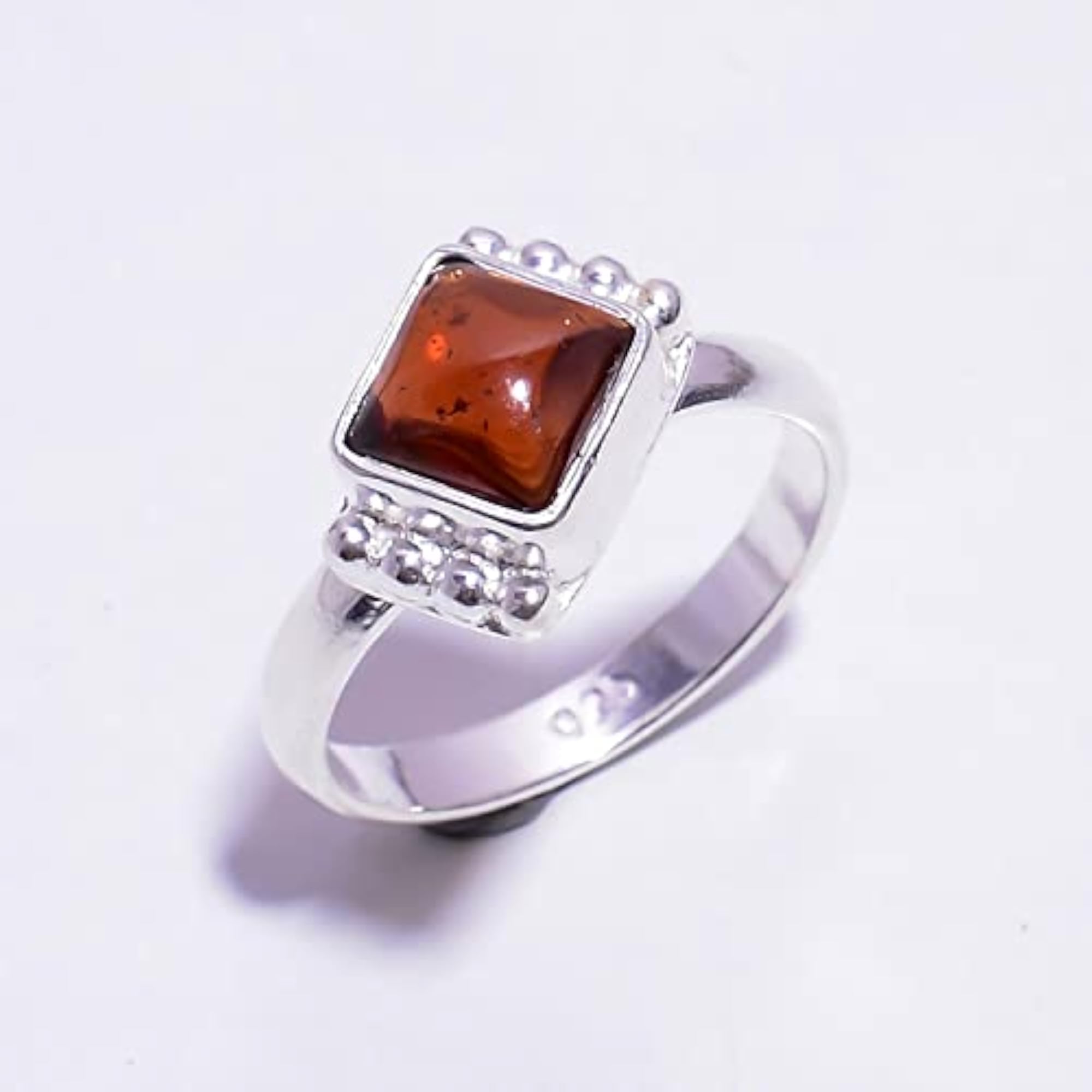 Mozambique Garnet Square Shape Gemstone Ring, Unisex