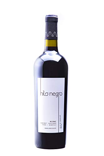 Vino tinto hilo negro Ric Rac