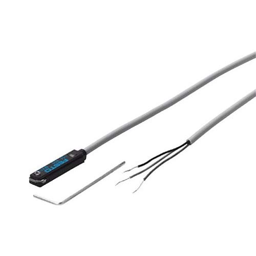 FESTO SME-8-K5-LED-24 Magnetic Reed Sensor With 5M Cable | 12-30VDC | T-Slot Mounting | For Automation & Positioning