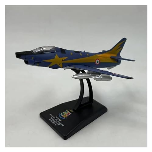 Modelo de avión de combate G-91Y escala 1:100 estable con base para evitar caídas 2